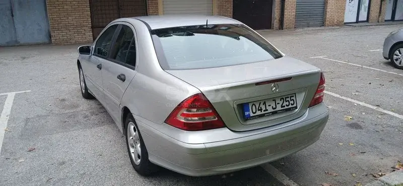 Mercedes Benz C 220