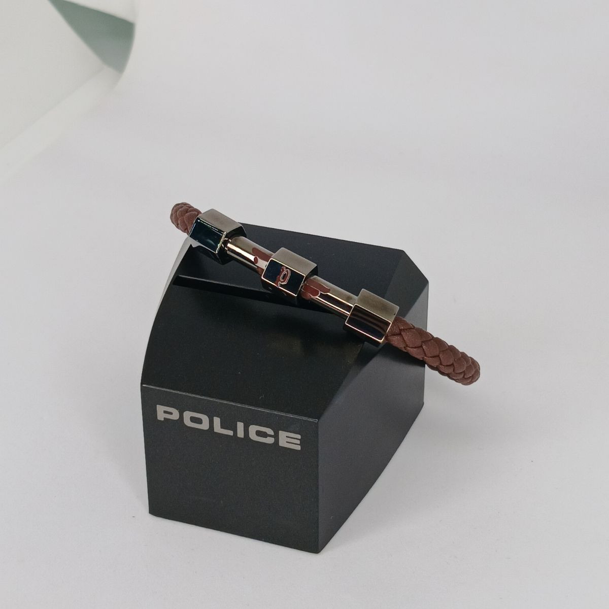 POLICE NARUKVICA PEAGB2119623