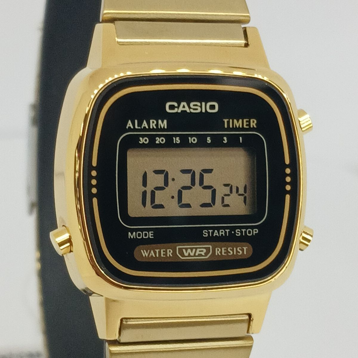 CASIO SAT LA670WEGA-1EF