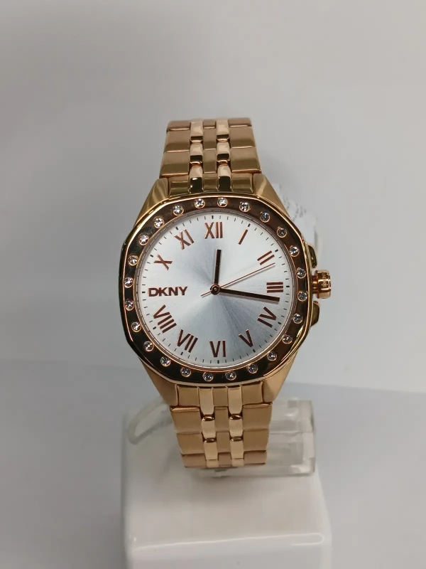 DONNA KARAN SATOVI
