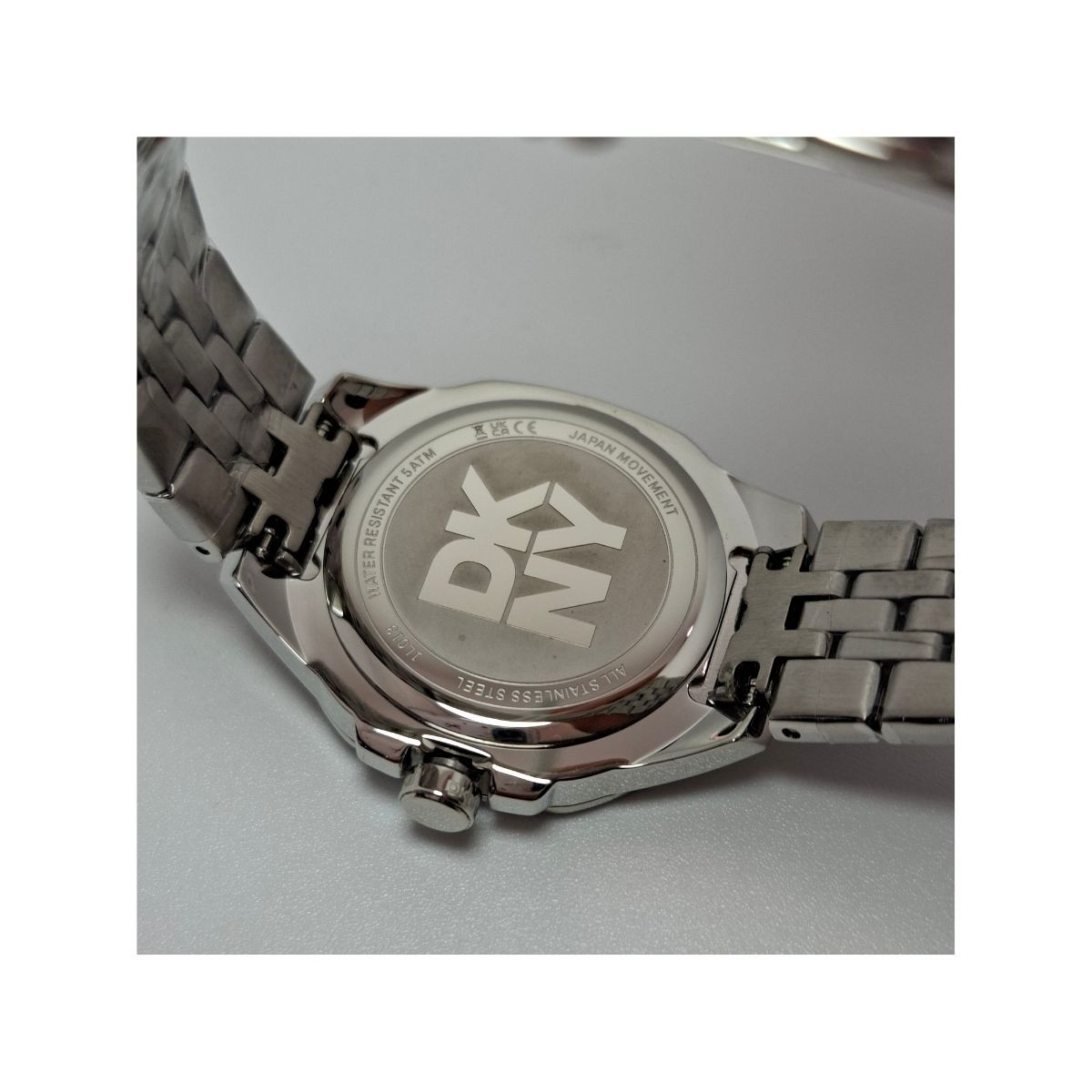 DKNY SAT DK1L013M0055