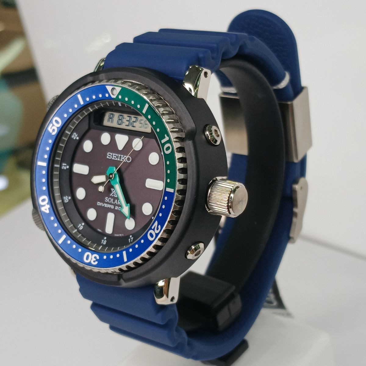 SEIKO PROSPEX SEA ARNIE SNJ039P1 TROPICAL LAGOON SPECIAL EDITION