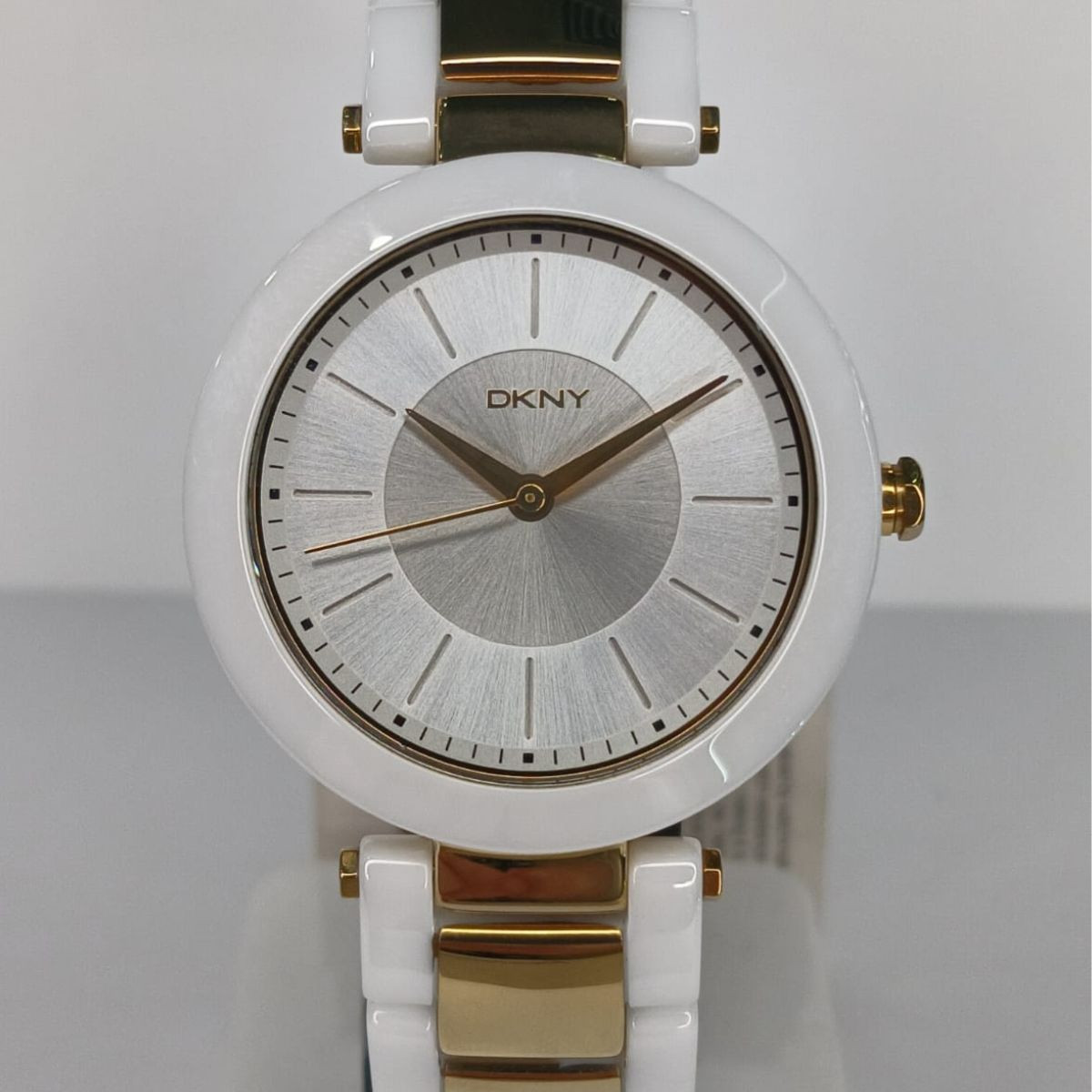 DKNY 2289