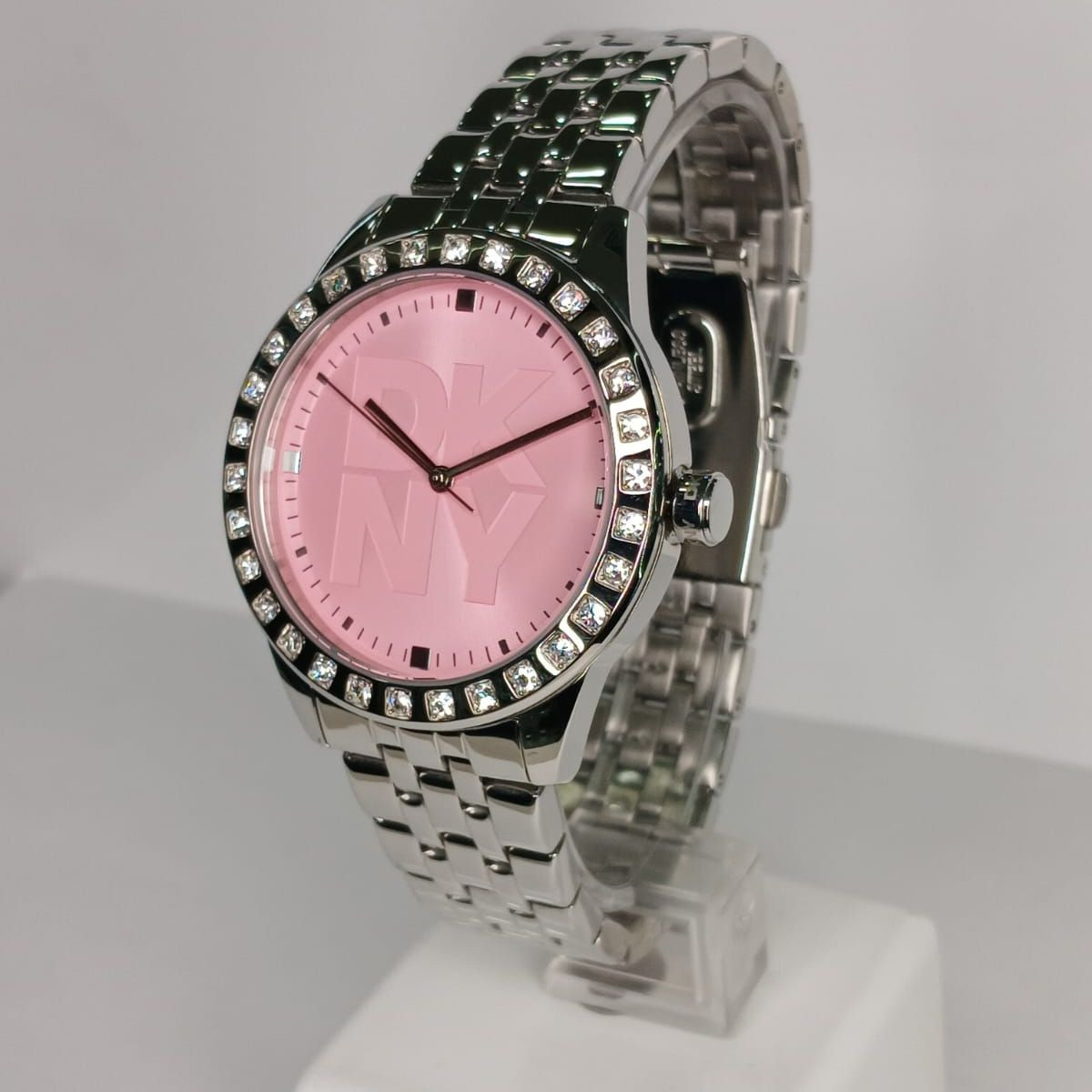 DKNY SAT DK1L059M0045
