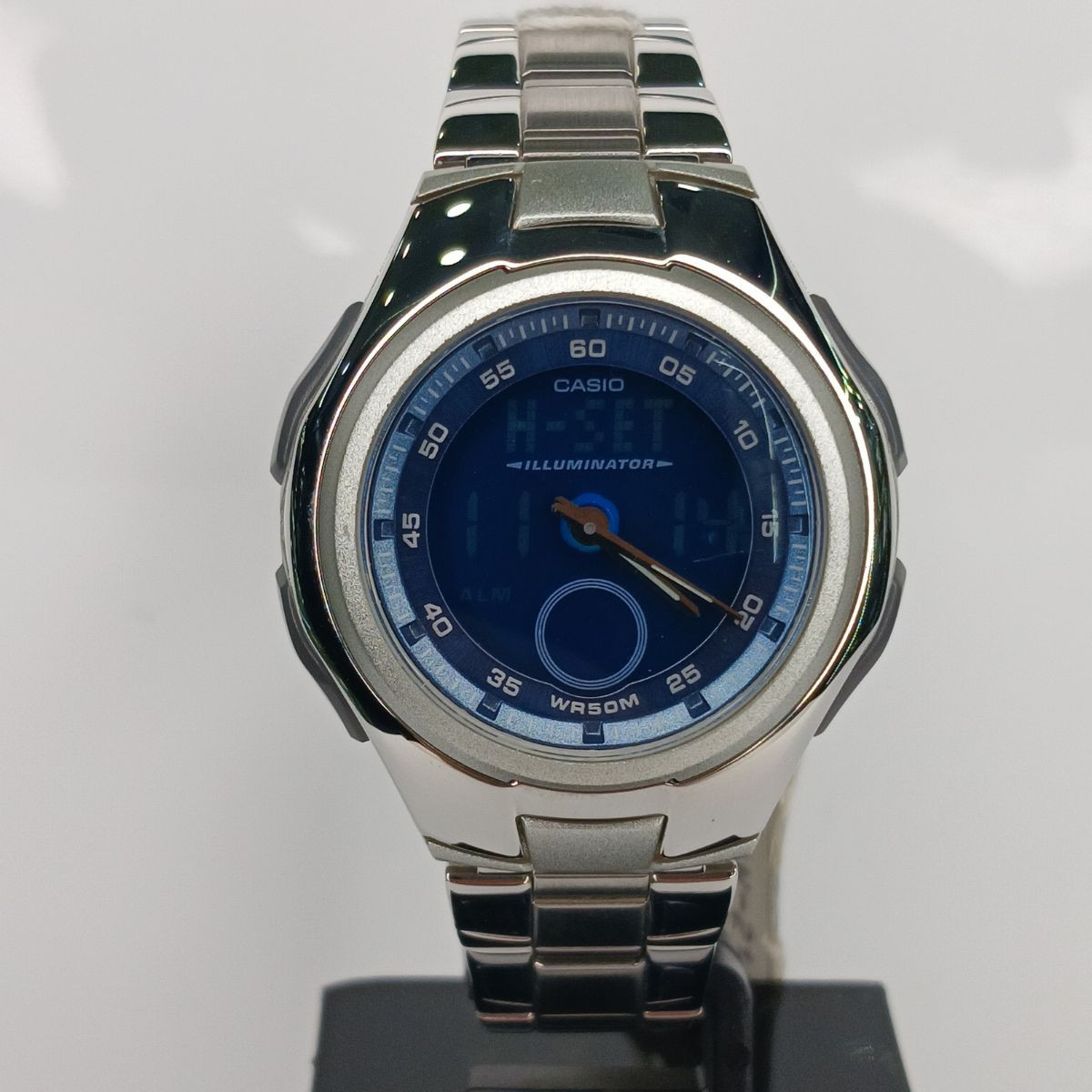 CASIO SAT LAW-21D-2BVDF