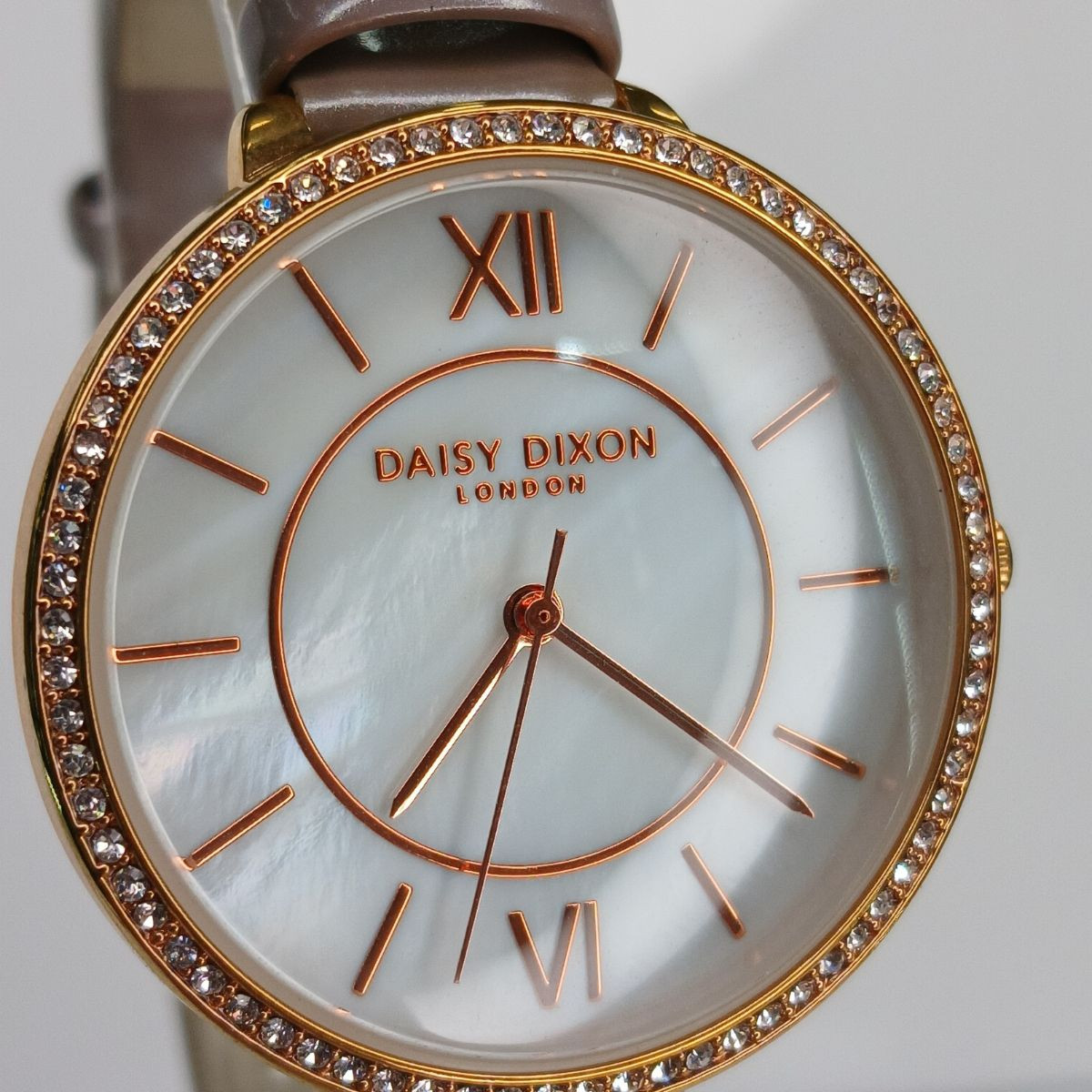 DAISY DIXON SAT DD89ERG