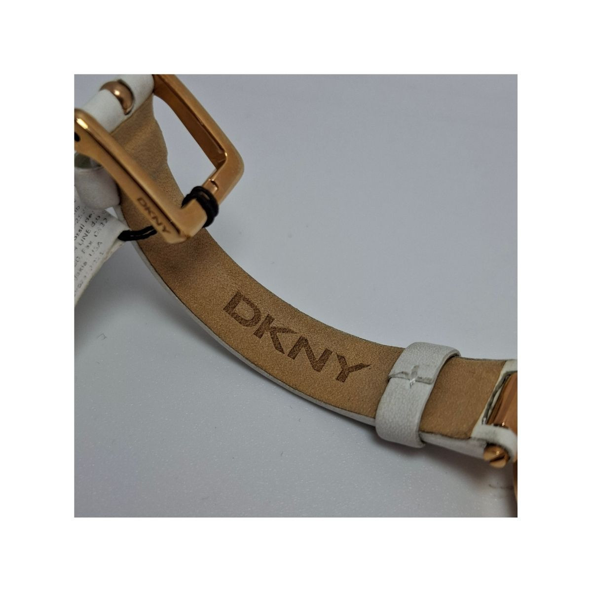 DKNY SAT 8784
