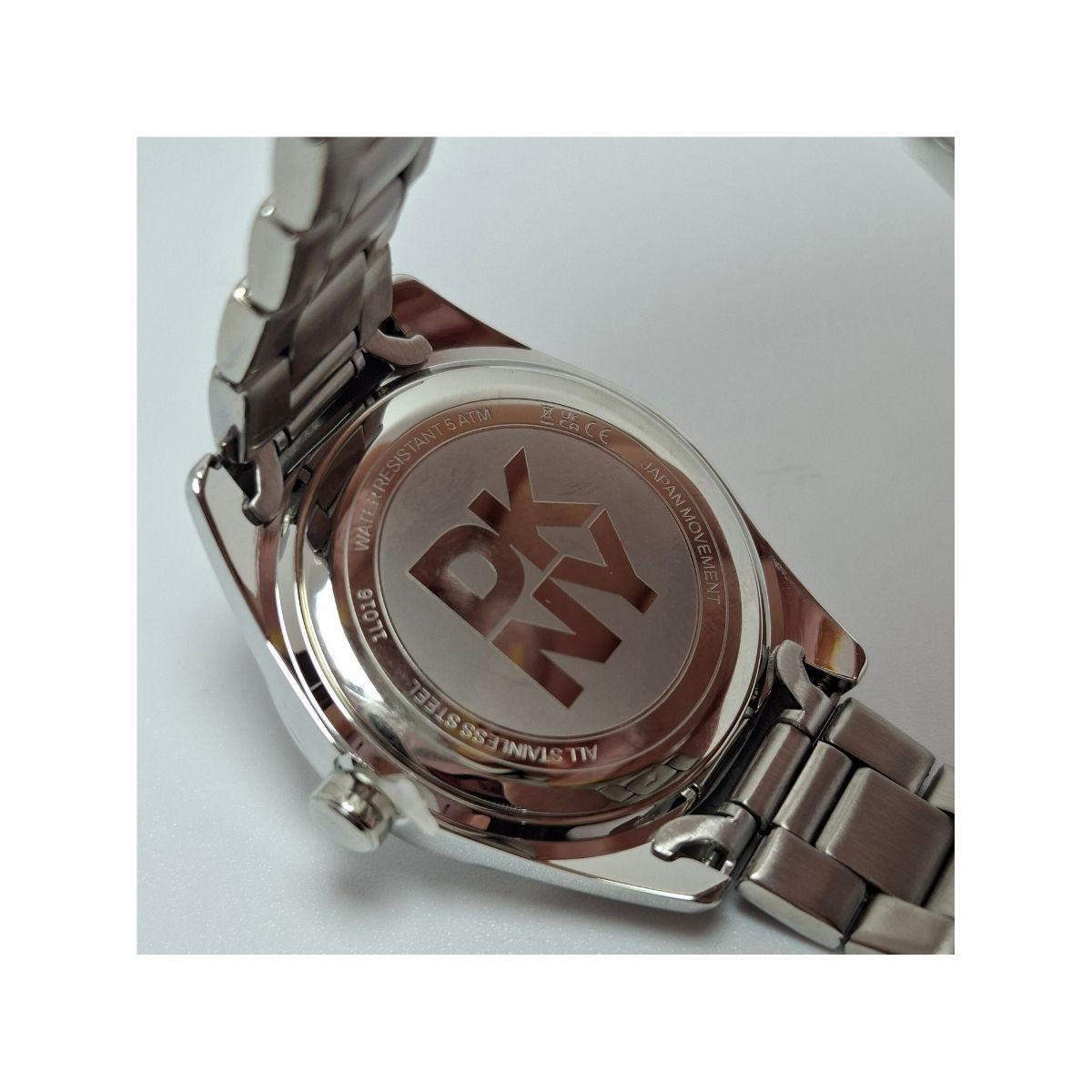 DKNY SAT DK1L016M0045