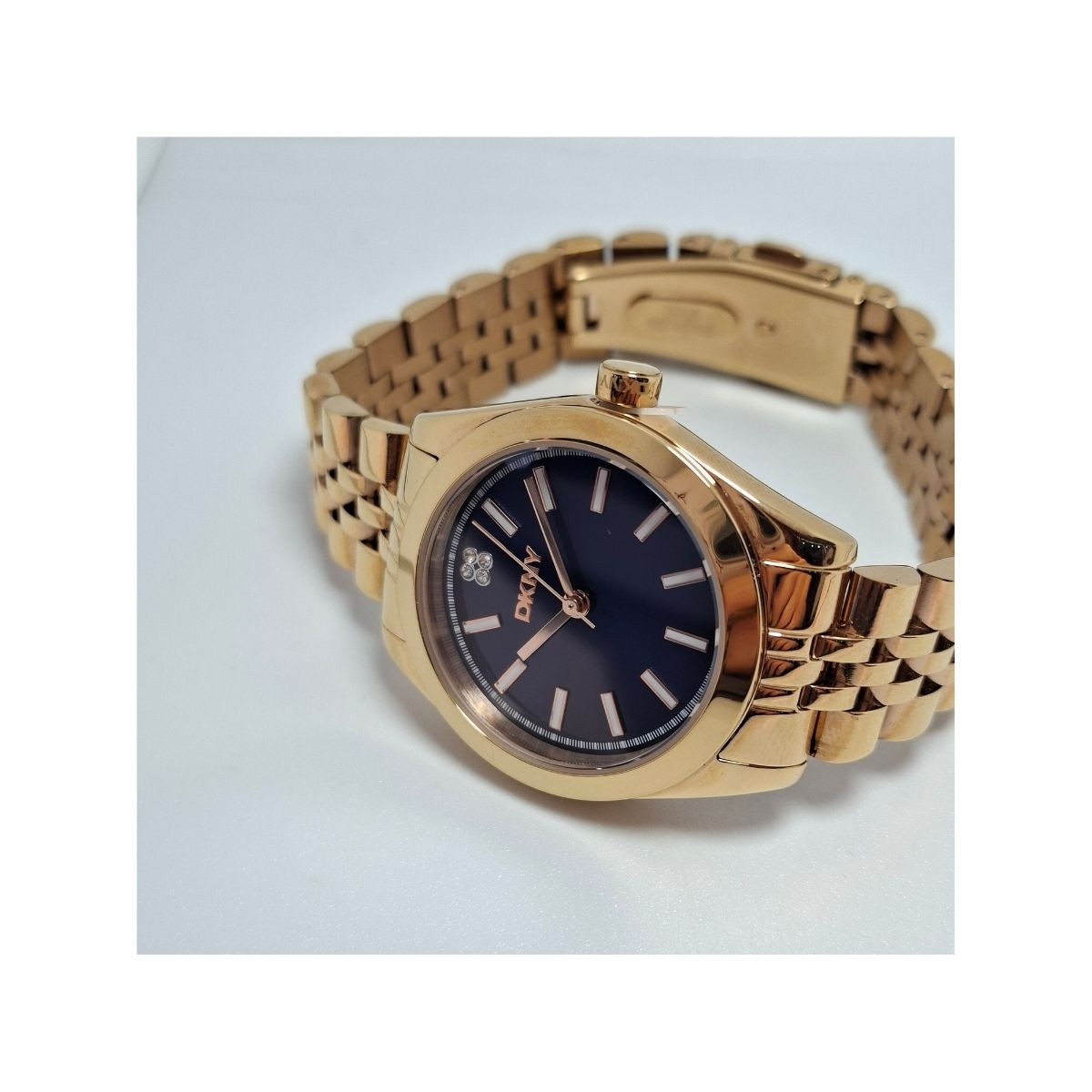 DKNY SAT DK1L029M0065