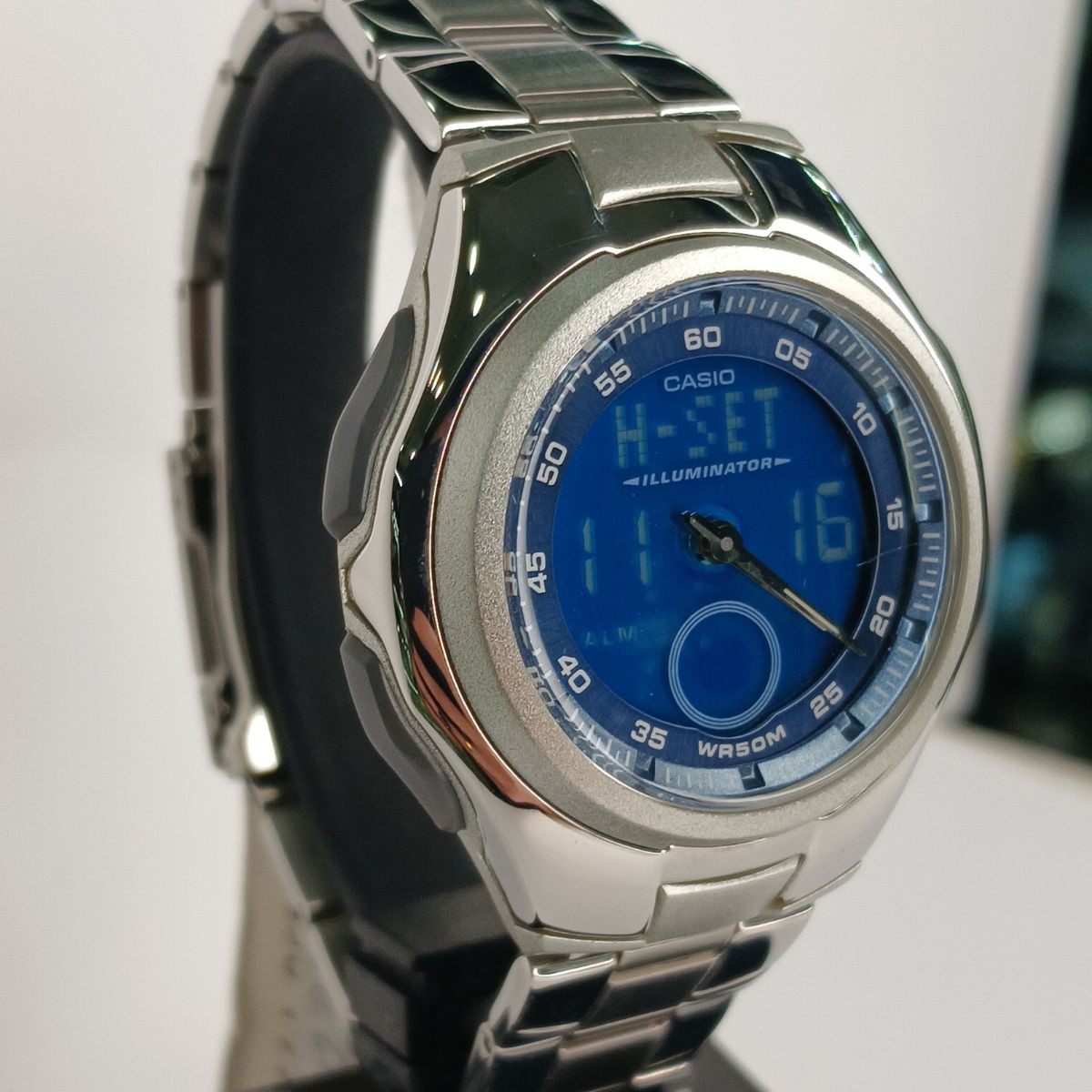 CASIO SAT LAW-21D-2BVDF