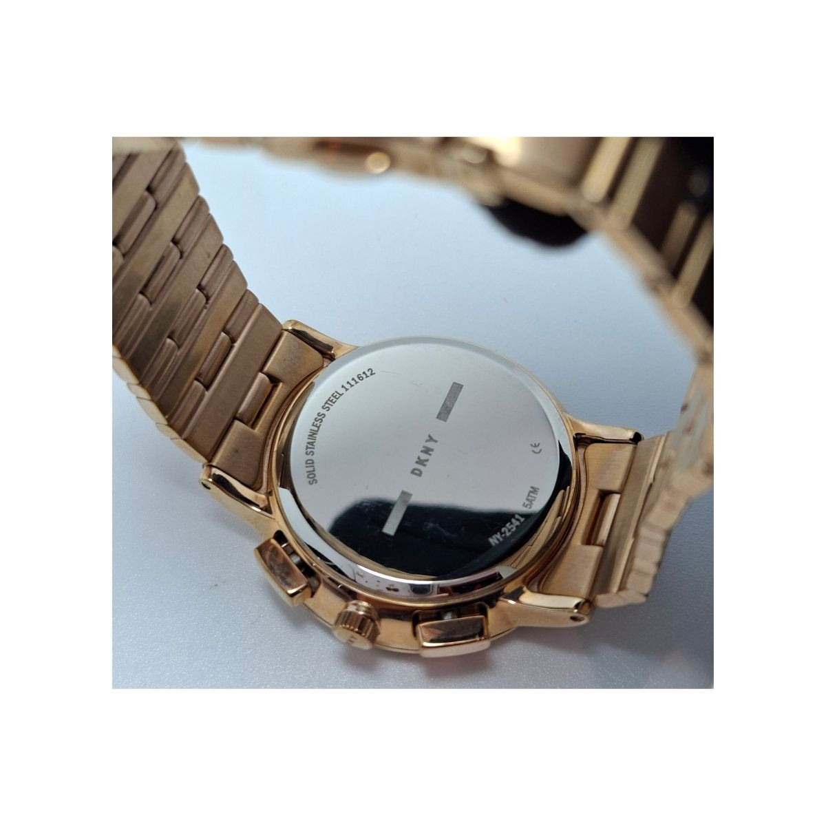 DKNY SAT 2541