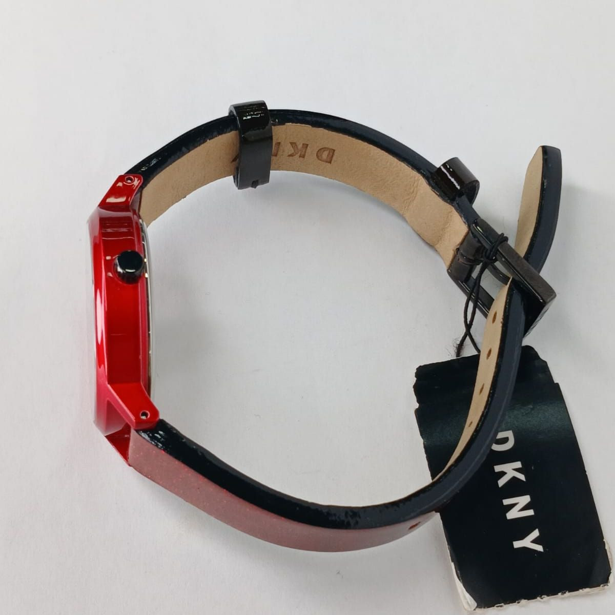 DKNY SAT 2860