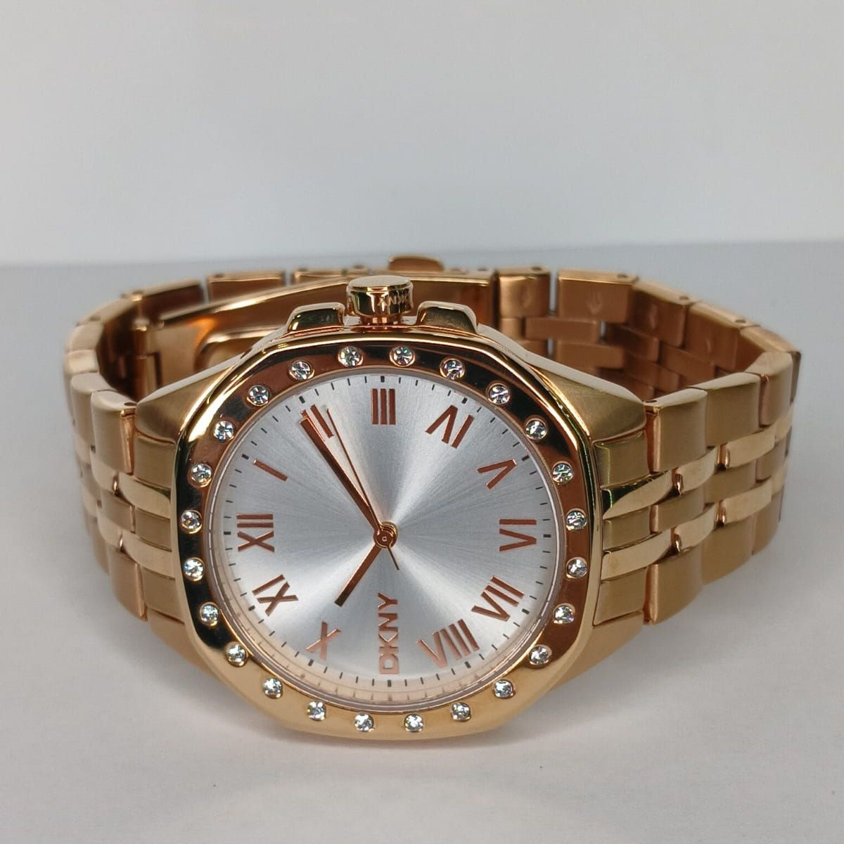 DKNY SAT DK1L011M0055