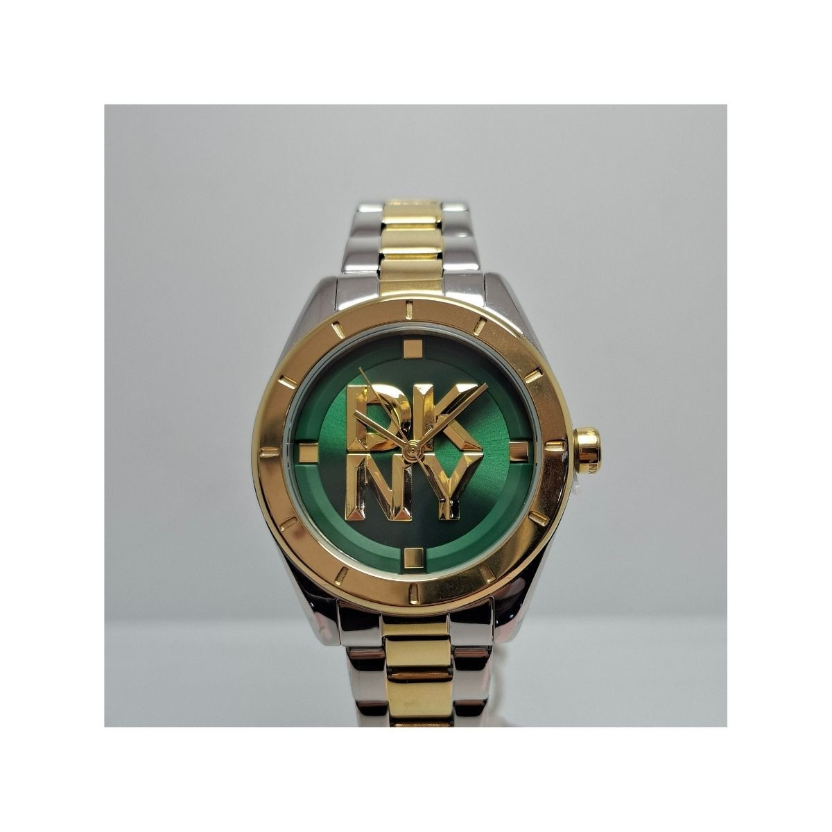 DKNY SAT DK1L016M0095