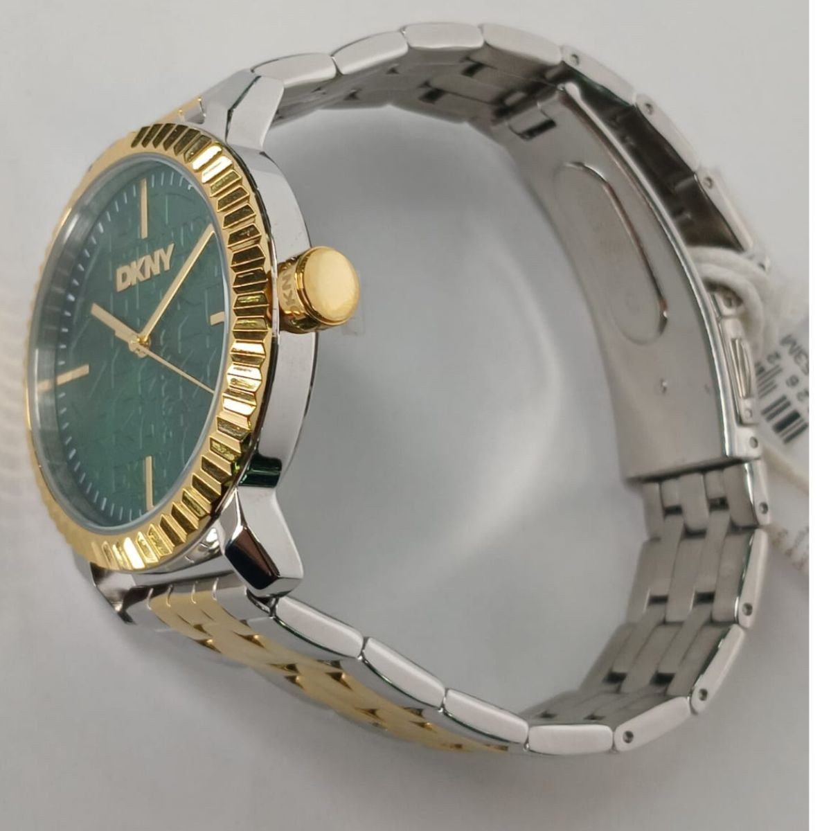 DKNY SAT DK1L053M0055