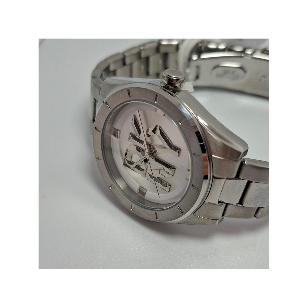 DKNY SAT DK1L016M0045