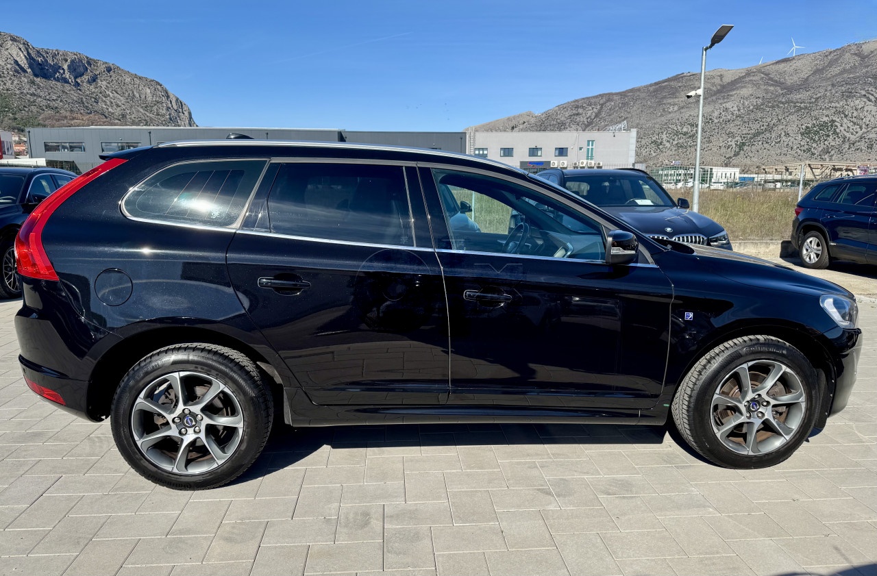 Volvo XC 60 2016 2.0 D4 OCEAN RACE VIRTUAL