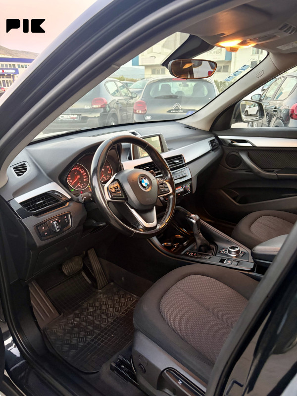 BMW X1 2017 2.0 18d BUSINESS LED