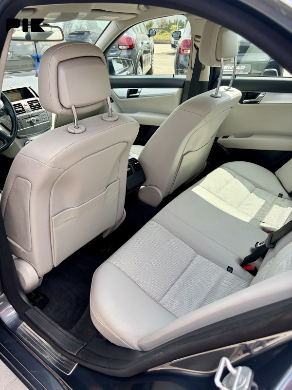 Mercedes-Benz C 180 2010 2.2 D