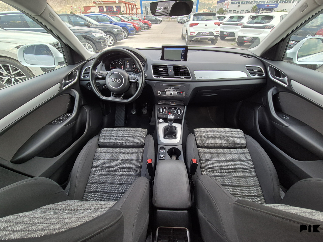 Audi Q3 2.0 TDI  Facelift Quattro Keyless Go. FULL LED 2016