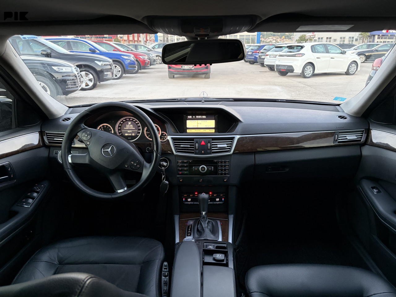 Mercedes-Benz E 200 2.2 D 2010 AVANTGARDE
