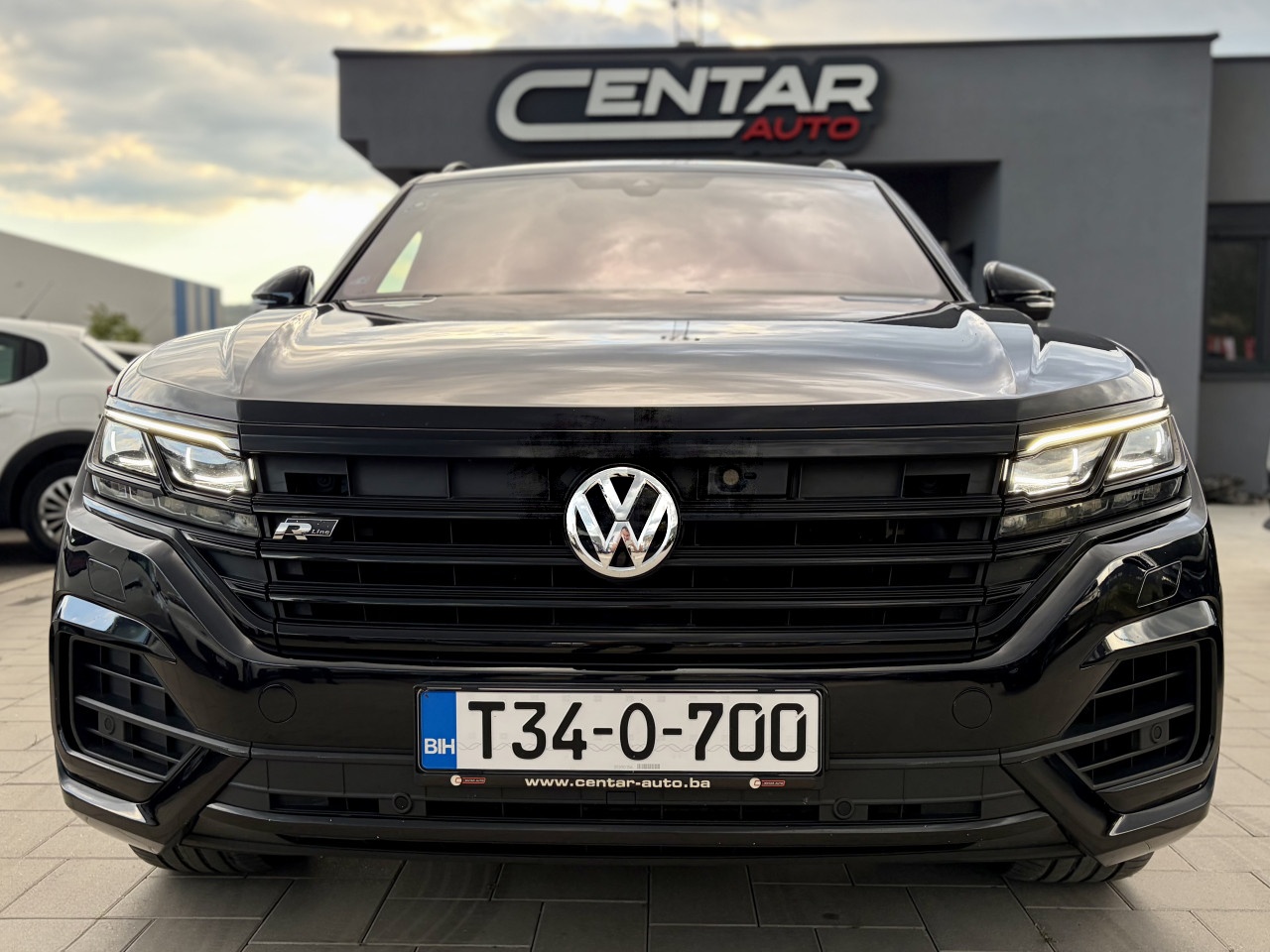Volkswagen Touareg 3.0 TDI 4x4 R-LINE BLACK STYLE PANORAMA