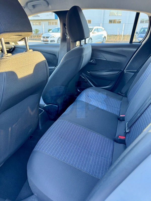 Peugeot 208 2022 1.5 BlueHDI ParkSenzori