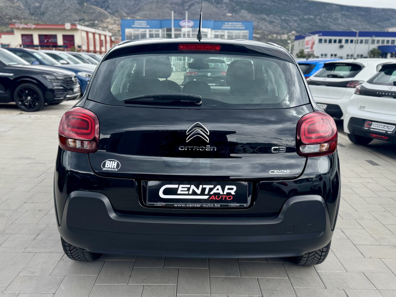 Citroen C3 2021 1.5 BlueHDI SHINE FACELIFT 8mm lanac