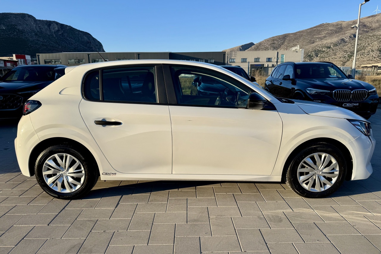 Peugeot 208 2022 1.5 BlueHDI ParkSenzori