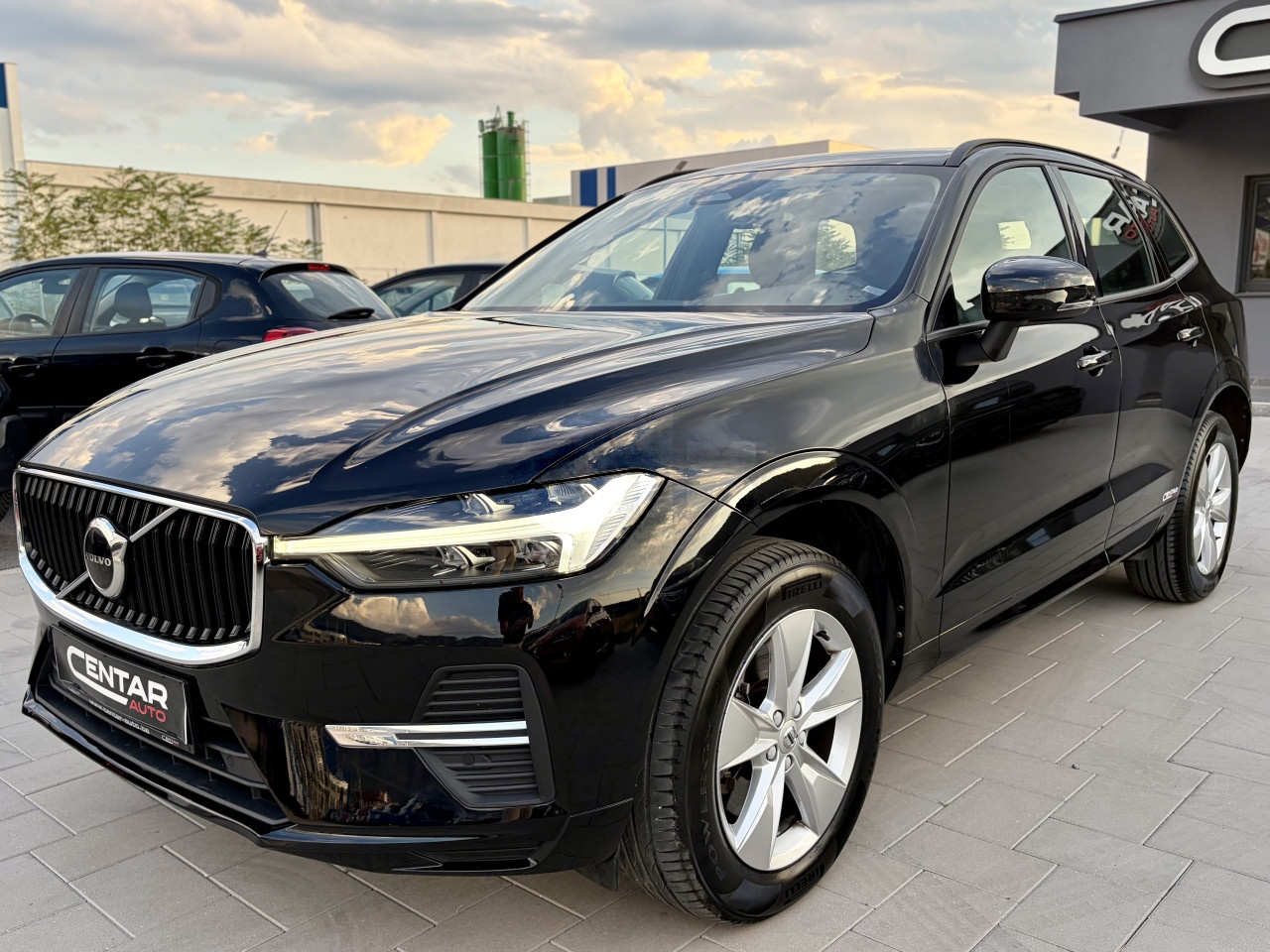 Volvo XC 60 2021 B4 AWD 4x4 BUSINESS LED