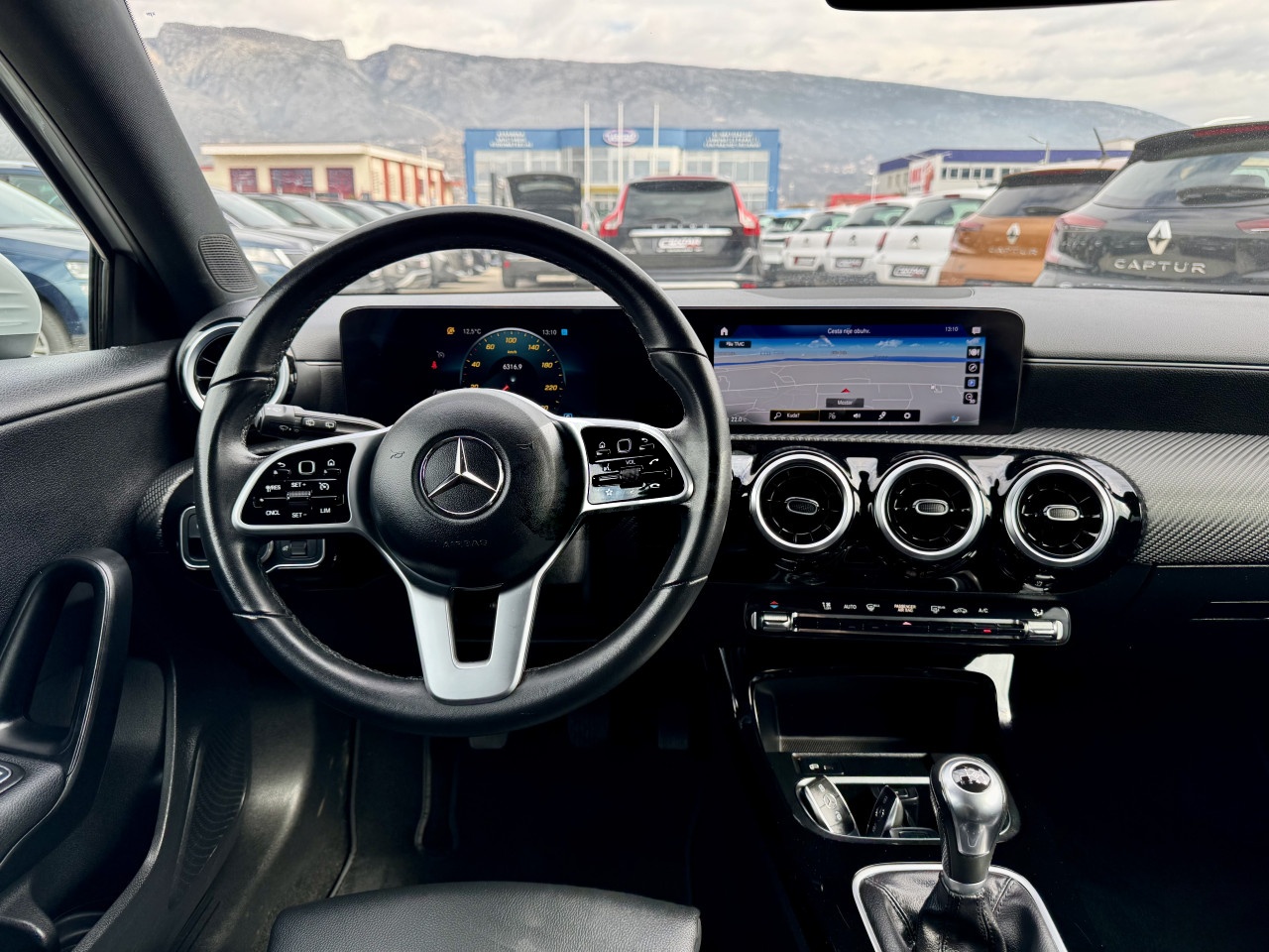 Mercedes-Benz A 180 2022 2.0 D BUSINESS LED