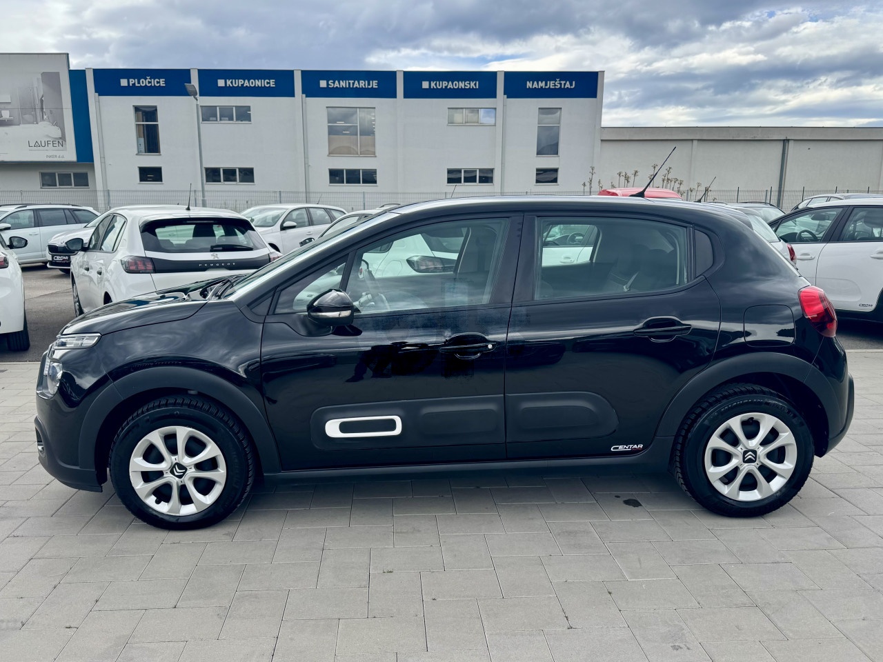 Citroen C3 2021 1.5 BlueHDI SHINE FACELIFT 8mm lanac