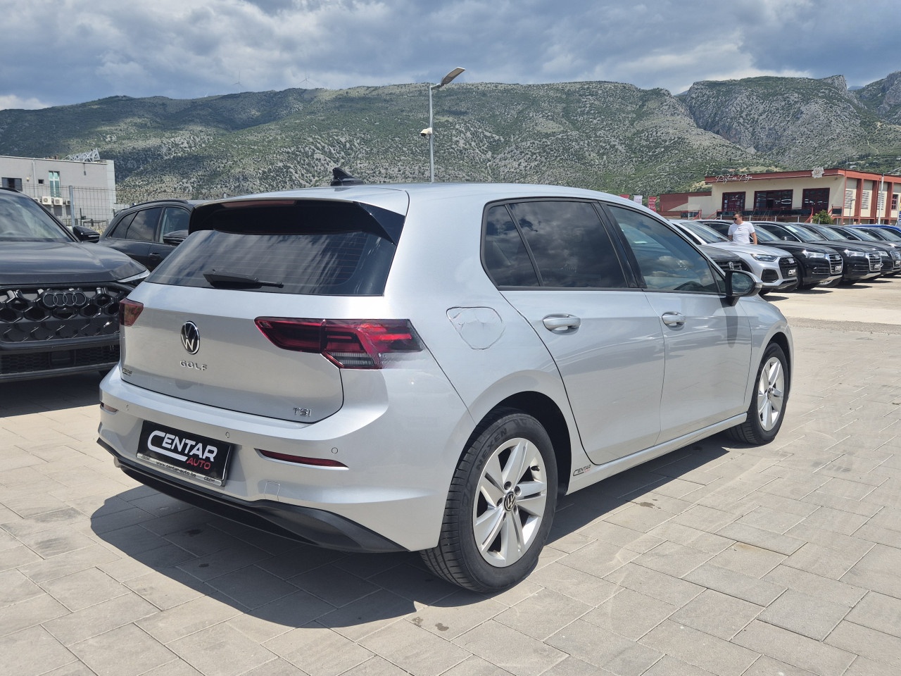 Volkswagen Golf 2021 1.0 TSI