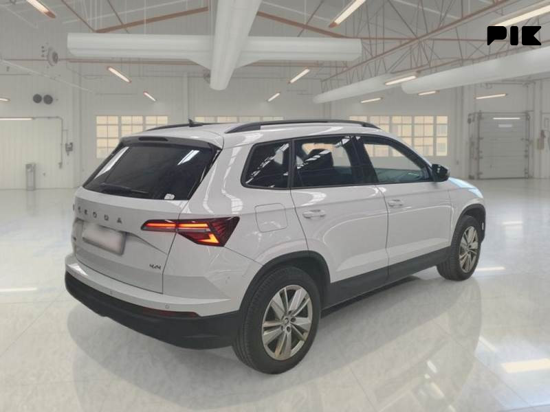 Škoda Karoq 2022 2.0 TDI 4X4 DSG 150ks EXECUTIVE