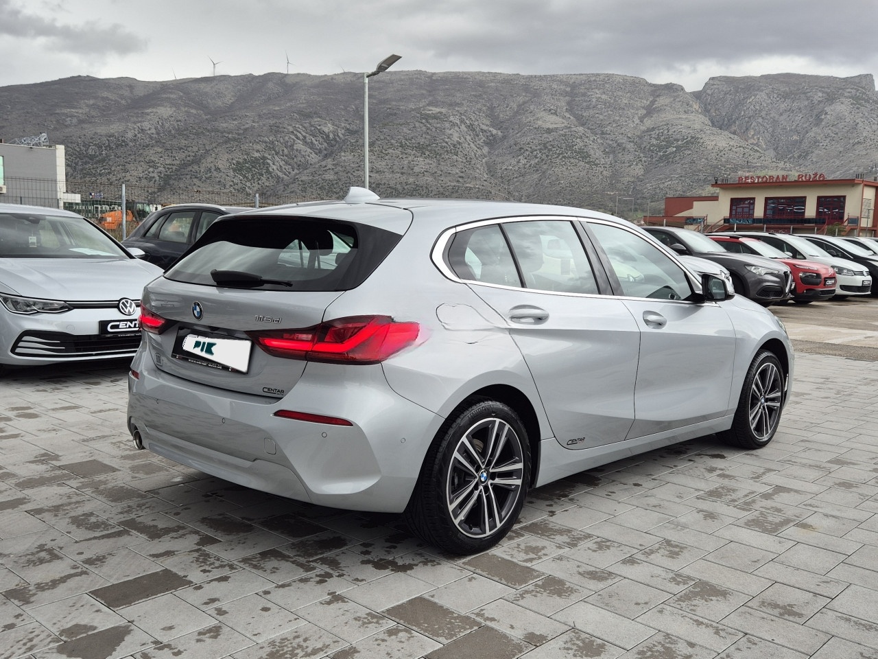 BMW 116 D 2021 ADVANTAGE Full LED Novi Model