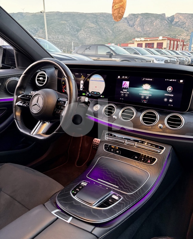 Mercedes-Benz E 220 2022 2.0 D AMG LINE BLIND SPOT AMBIENT