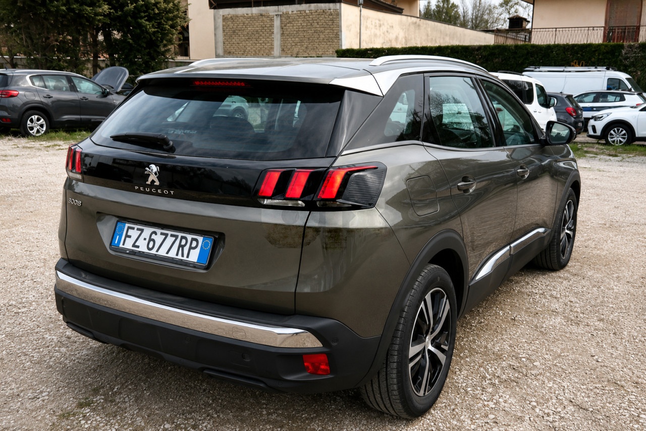 Peugeot 3008 2019 1.5 BlueHDI