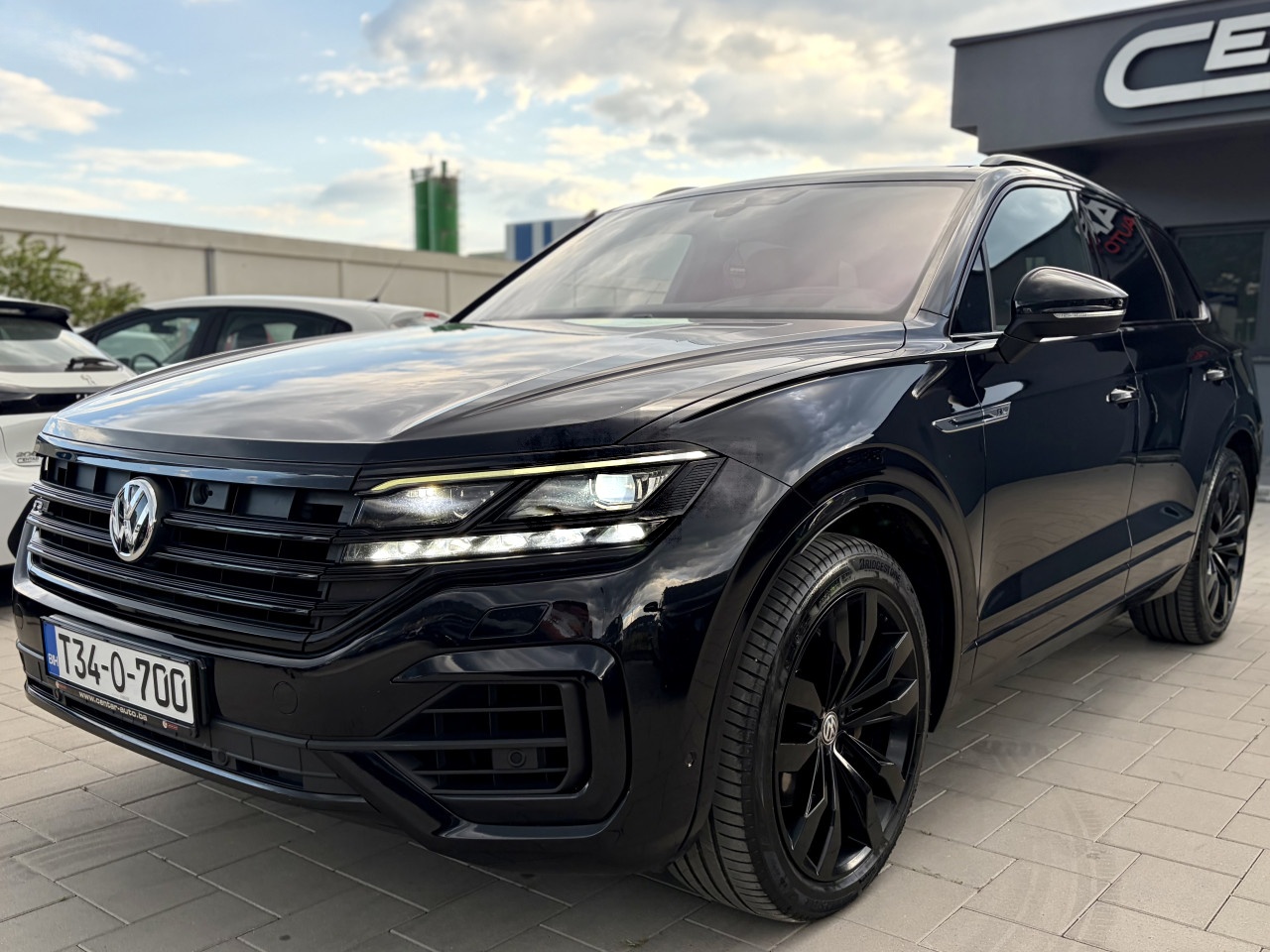 Volkswagen Touareg 3.0 TDI 4x4 R-LINE BLACK STYLE PANORAMA
