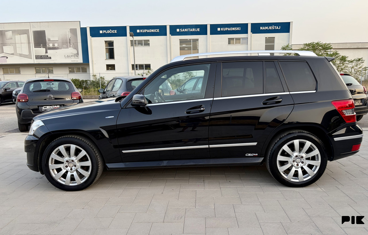 Mercedes-Benz GLK 220 2009 2.2 D 4 MATIC