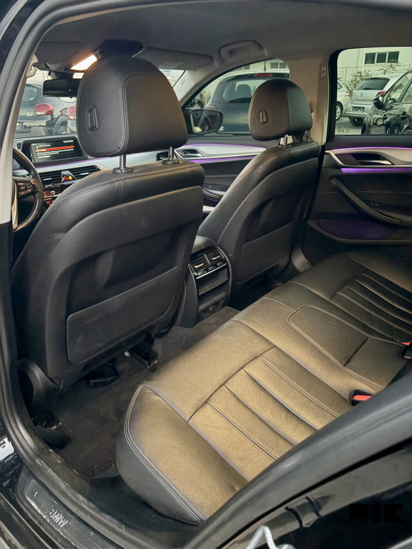 BMW 520 2017 2.0 D LUXURY LINE