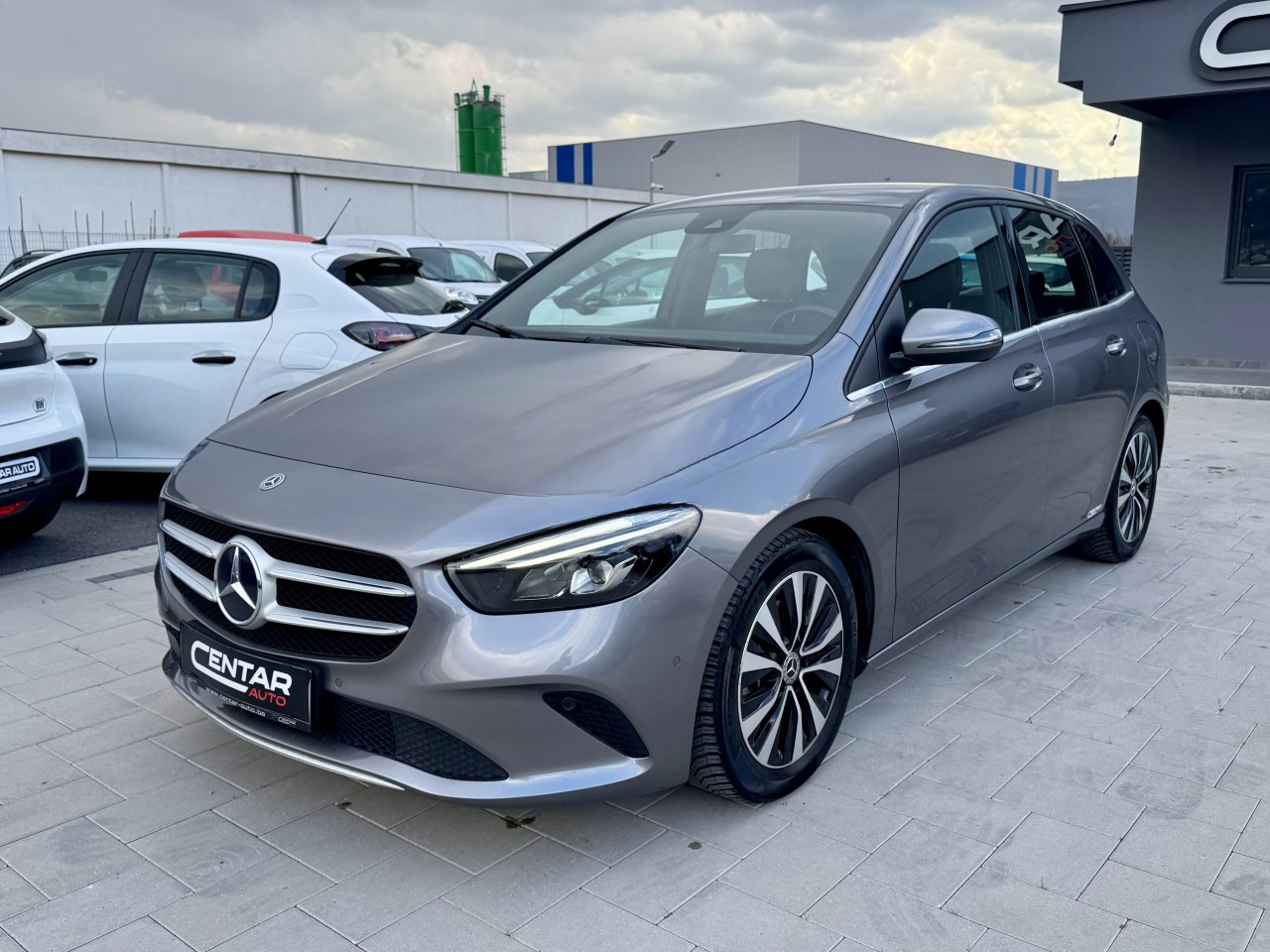 Mercedes-Benz B 2021 2.0 BUSINESS LINE BLIND SPOT