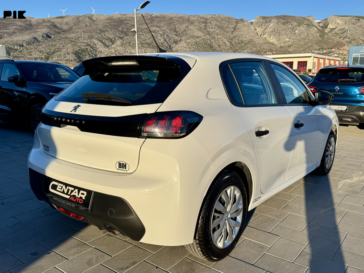 Peugeot 208 2022 1.5 BlueHDI ParkSenzori 8mm lanac