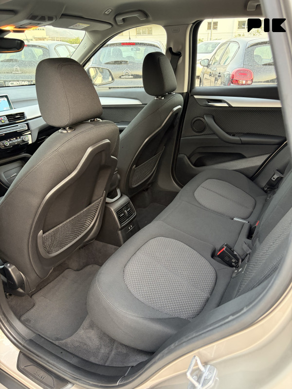 BMW X1 2022 2.0 18d BUSINESS ADVANTAGE LED