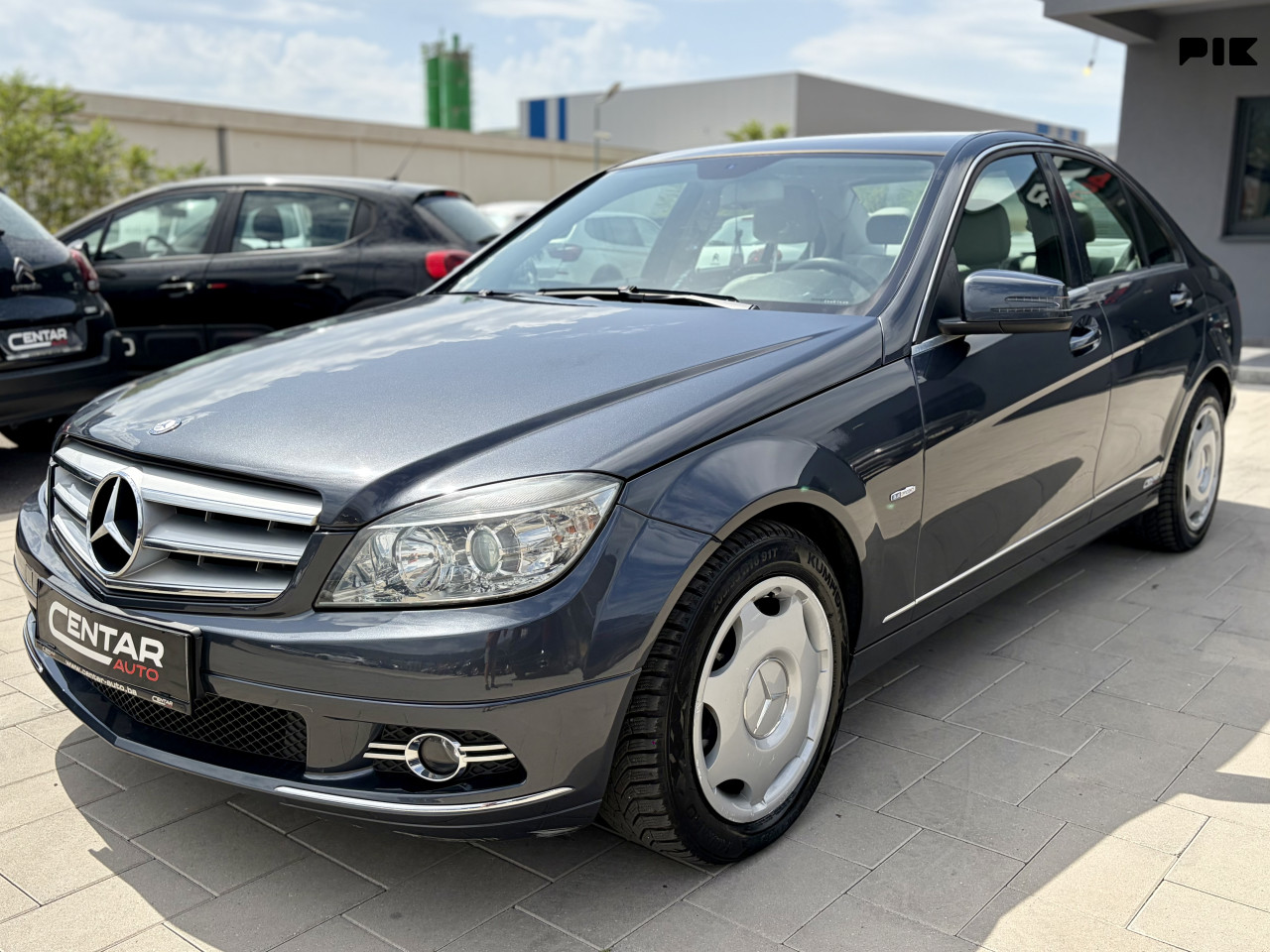 Mercedes-Benz C 180 2010 2.2 D