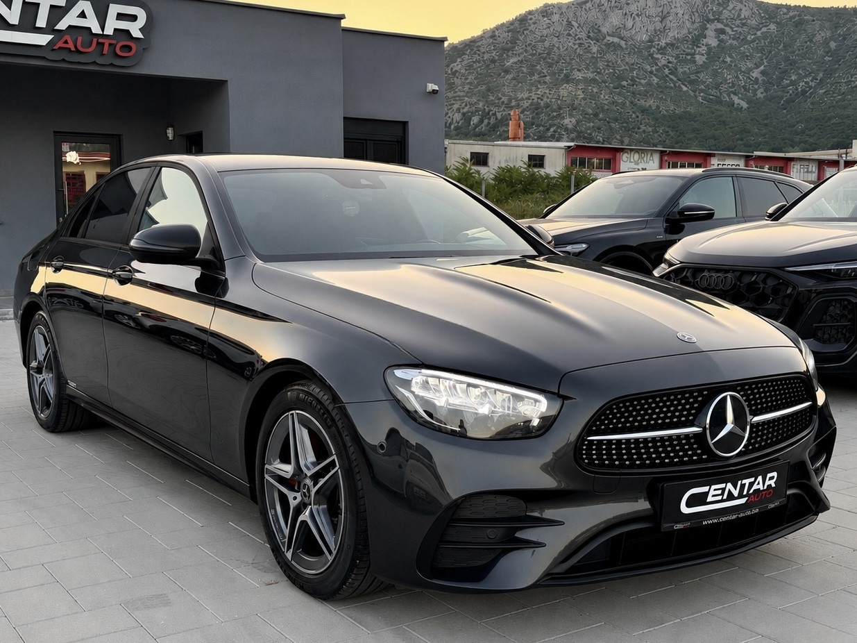 Mercedes-Benz E 220 2022 2.0 D AMG LINE BLIND SPOT AMBIENT