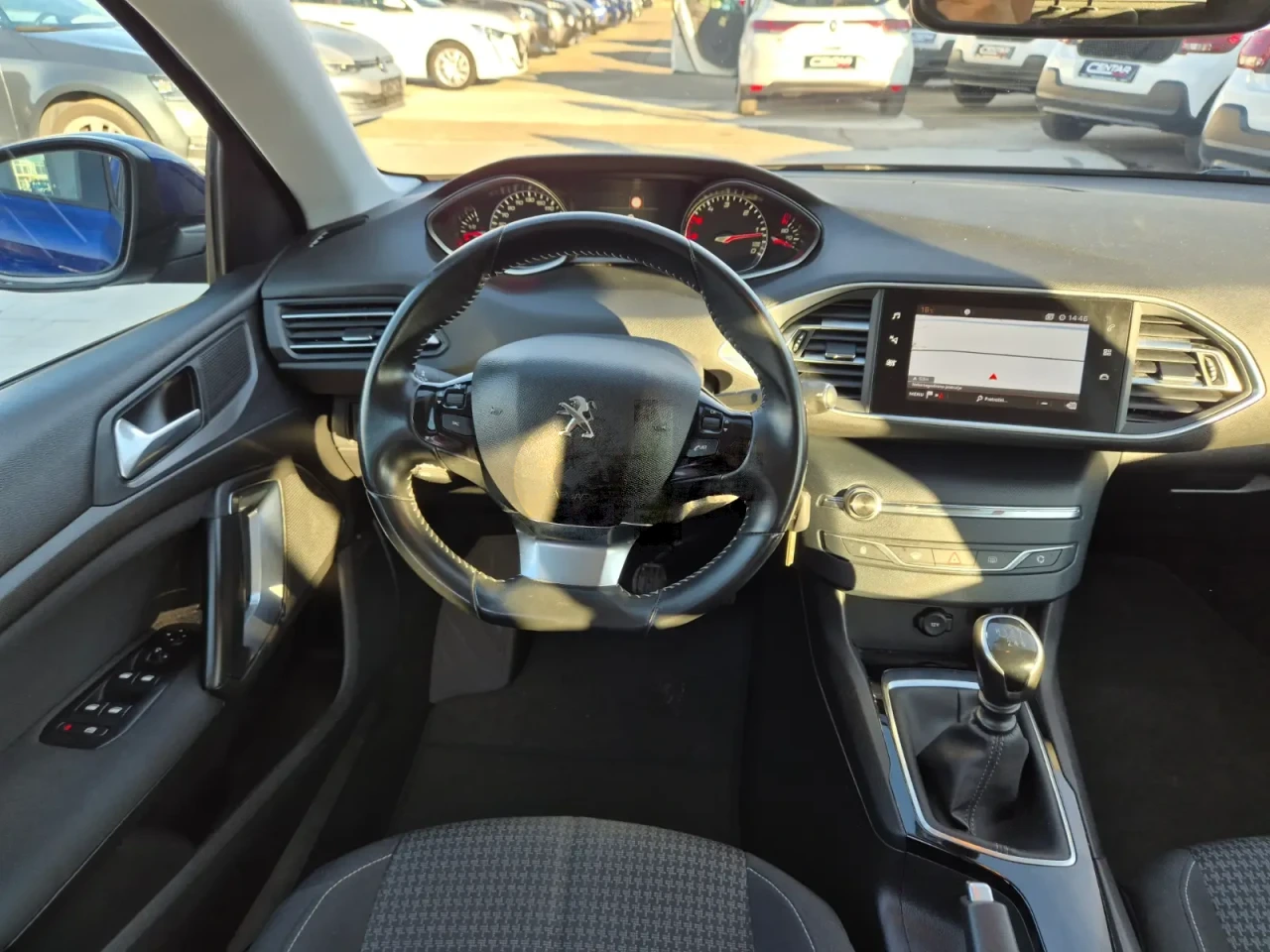 Peugeot 308 2019 1.5 BlueHDI LED