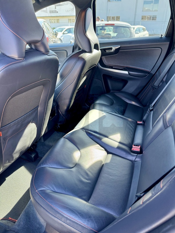 Volvo XC 60 2016 2.0 D4 OCEAN RACE VIRTUAL