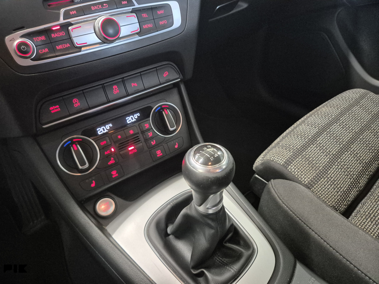 Audi Q3 2.0 TDI  Facelift Quattro Keyless Go. FULL LED 2016