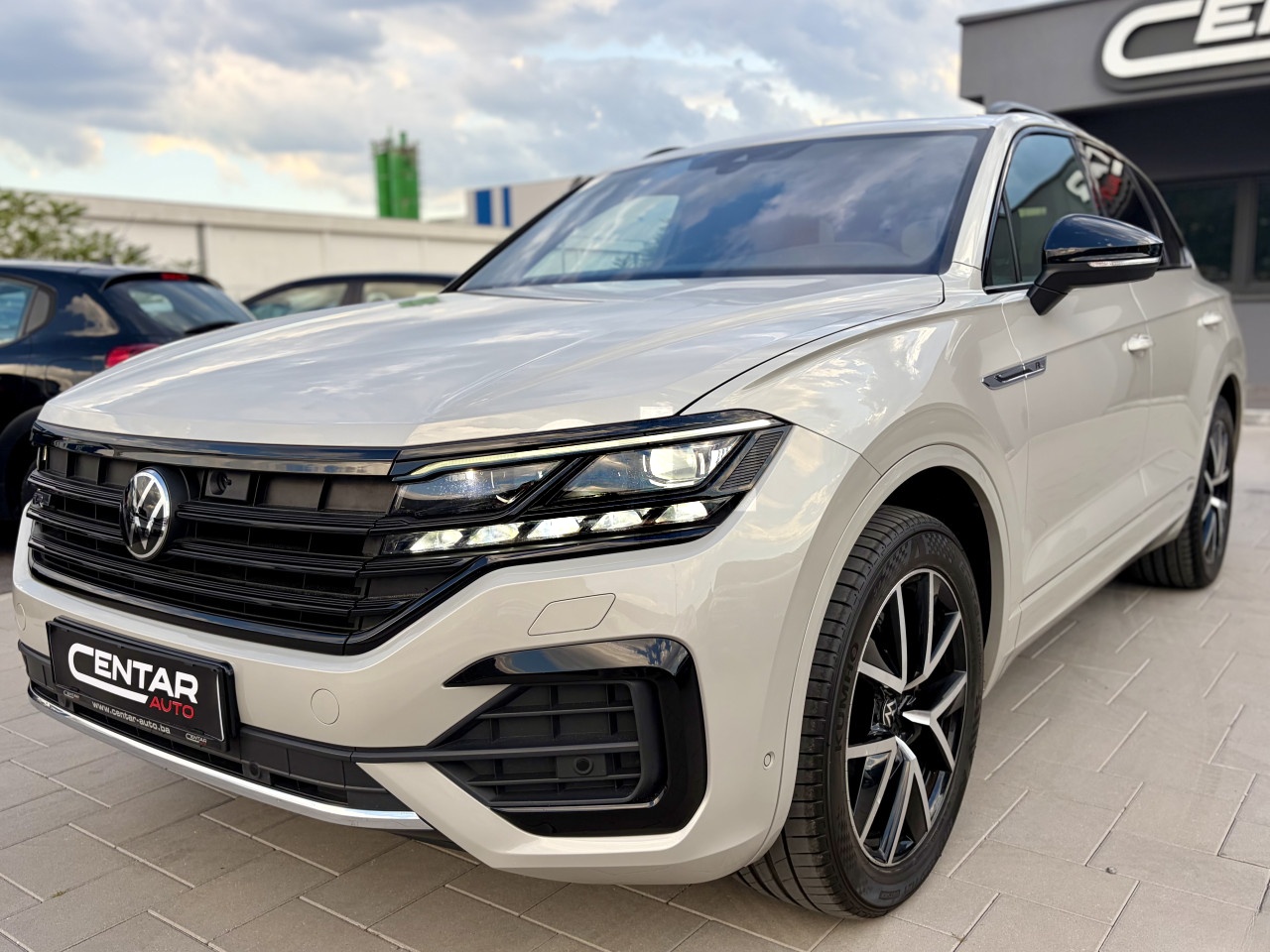 Volkswagen Touareg 2020 3.0 TDI 4x4 R-LINE BLACK STYLE H/Up