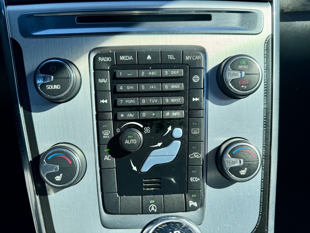 Volvo XC 60 2016 2.0 D4 OCEAN RACE VIRTUAL